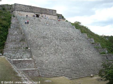 uxmal great pyramid