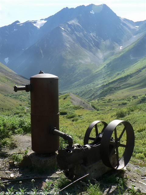 Crow Pass Trail