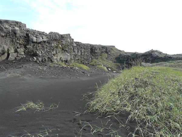 Reykjanes - Meeting of the two continents