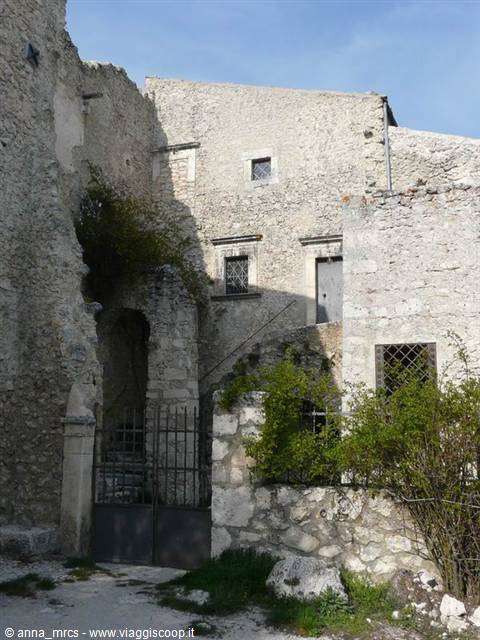68 Medieval village - Rocca Calascio