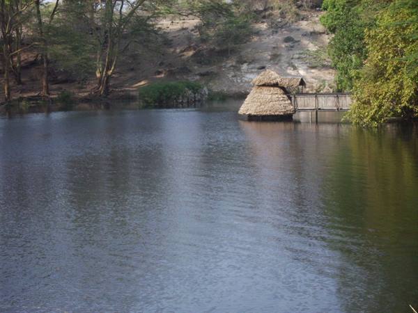 diving hut Tsavo west