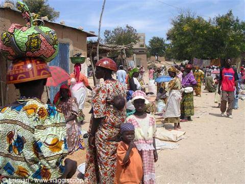 Tourou market