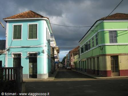 Rua de Moçambique, city center