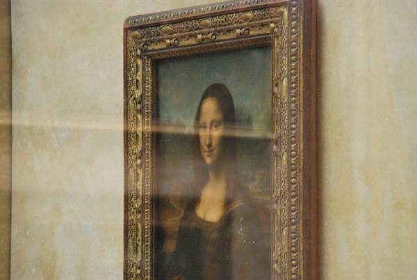 Monalisa smile