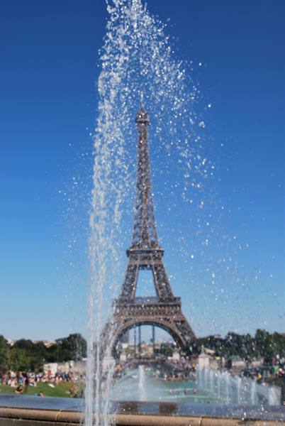 Water jets of the Trocadero fountain in front of the Eiffel Tower, Paris