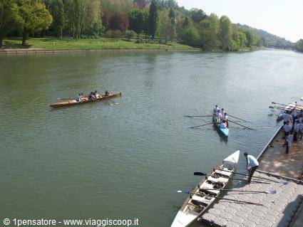 Canoes on the Po