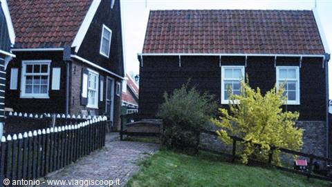 Marken