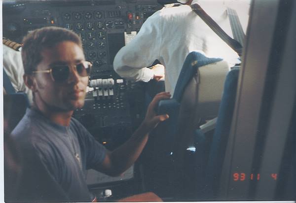 nicola in the cockpit from Maun to gaborone