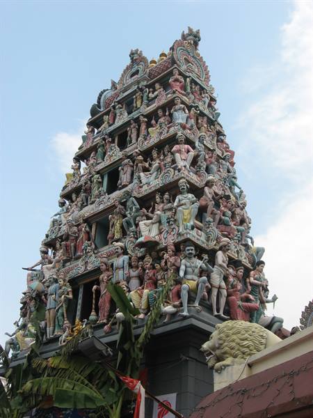 monument in Little India Singapore