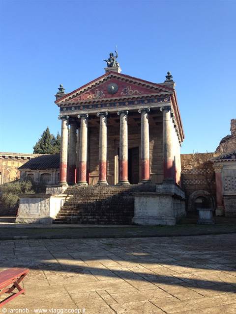 Cinecittà set