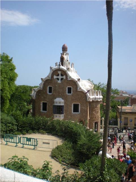 Small villa in Parc Guell