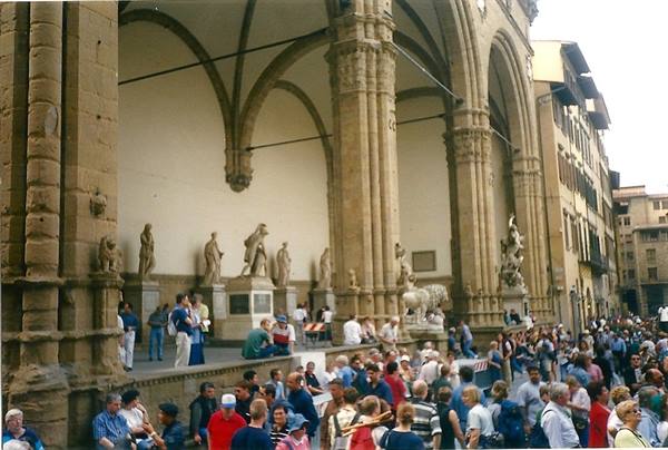 FLORENCE - Loggia dei Lanzi