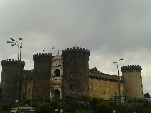 NAPLES - Maschio Angioino