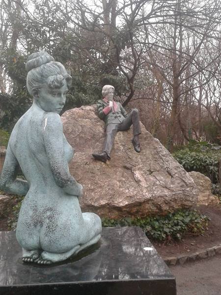 DUBLIN - Oscar Wilde Memorial