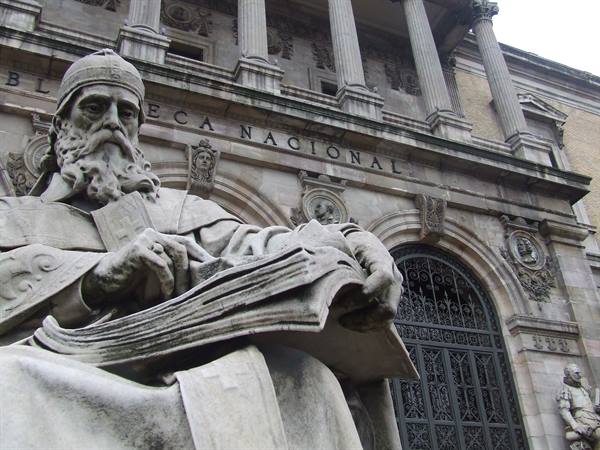 MADRID : detail of the entrance to the Biblioteca Nacional