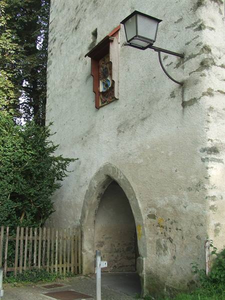 LUCERNE - Access to the Castle