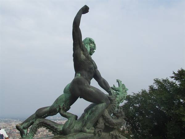 BUDAPEST -Statue on the Citadel