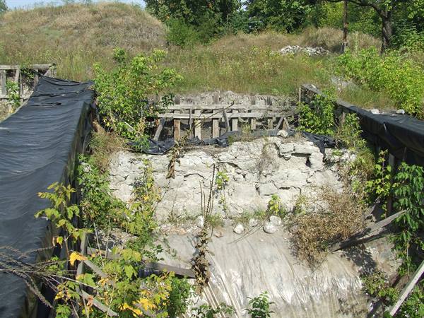 SZENTENDRE - Ulcisia Castra : archaeological excavations