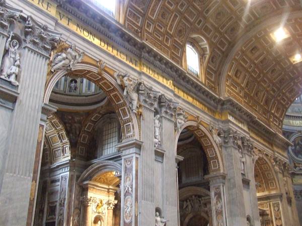 Basilica of S. Peter: interior