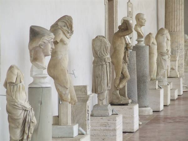 ROME - National Museum: Archaeological Finds