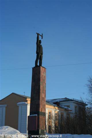 The industrial city of Monchegorsk looks like this