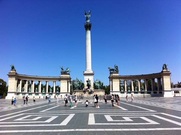Budapest Heroes' Square
