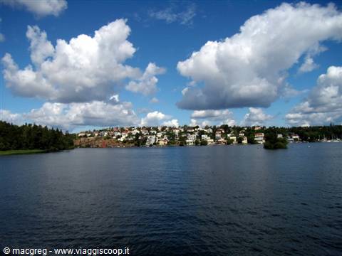 Sailing towards Drottningholm