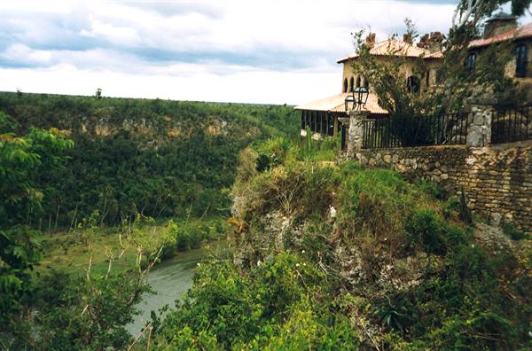 Altos de Chavon