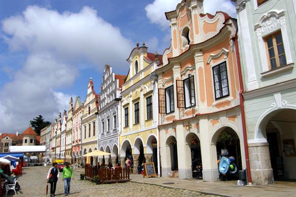 Telč: Náměstí Zachariáše z Hradce