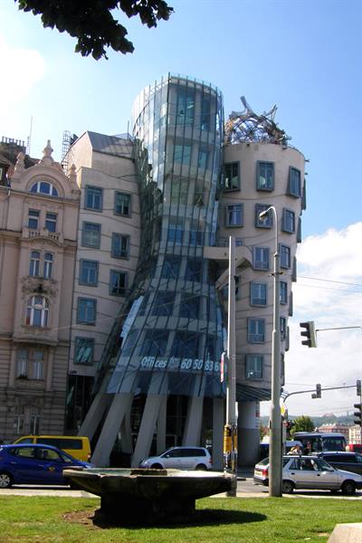 Prague: the Dancing House