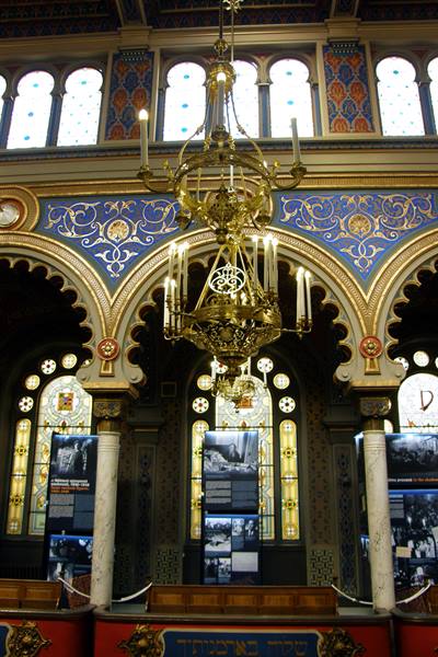 Prague: Jerusalem Synagogue