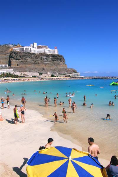 Playa de los Amadores