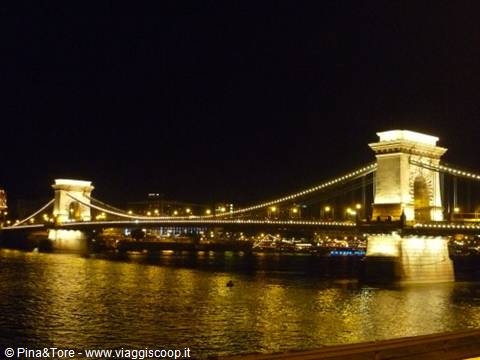 Chain Bridge illuminated at night over the Danube, Budapest