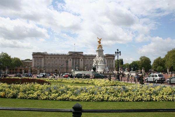 buckingham palace