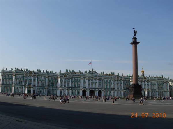 St Petersburg - Palace square