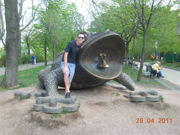 the frog!