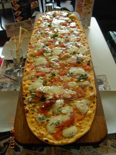 pizza by the metre!