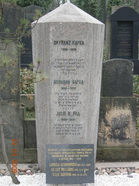 Prague - Kafka's tomb