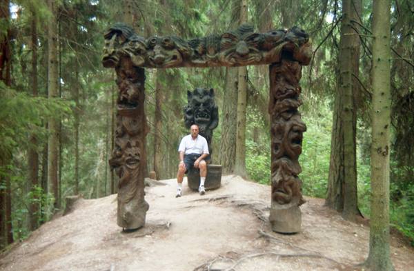 Neringa - statues in the forest