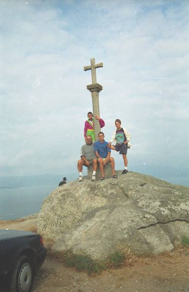 Finisterre - cross with sea view