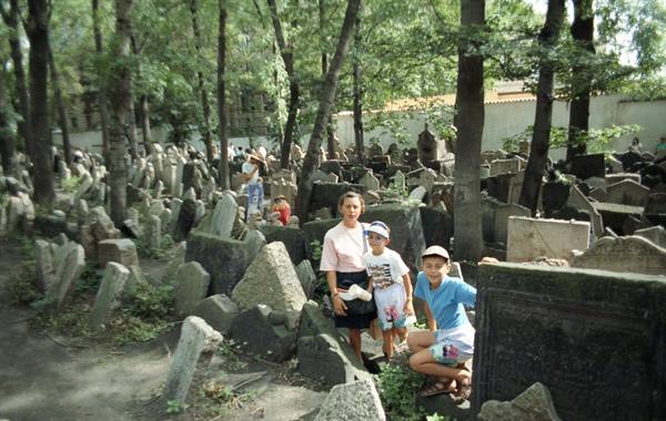 Prague - Jewish cemetery
