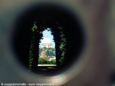 Rome - the Vatican seen through a keyhole!!