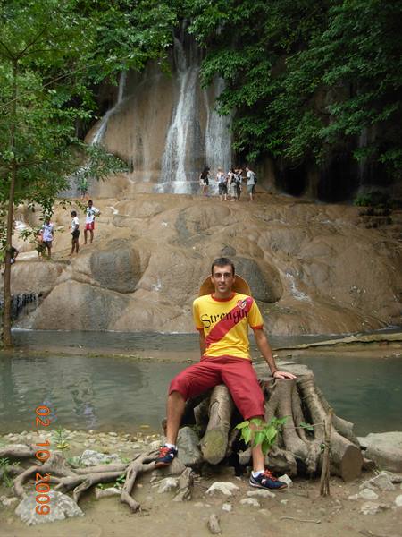 Kanchanaburi - Saiyoknoi waterfalls