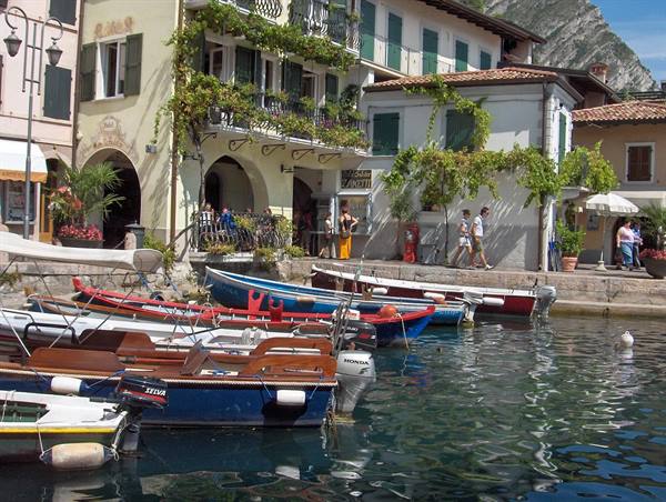 Limone (small harbour)