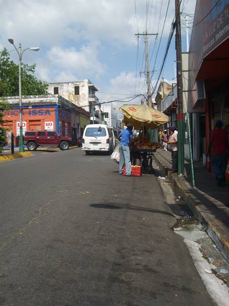 Santo Domingo through the streets