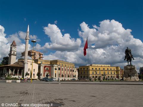 TIRANA - THE MOSQUE