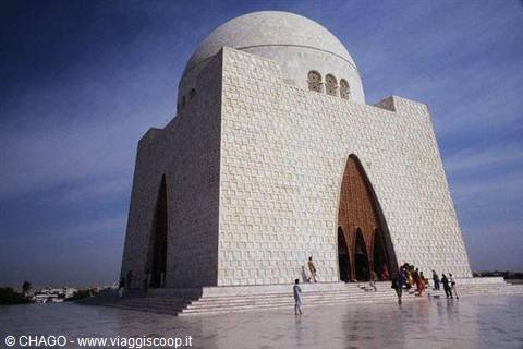 mausoleum Mazar el Quaid