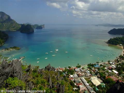 Palawan, view of El Nido from the cliff