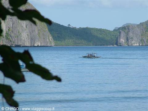 glimpse of El Nido bay