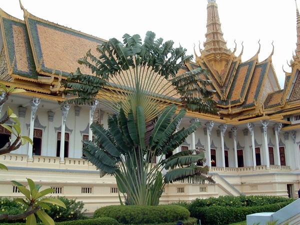 detail of the royal palace